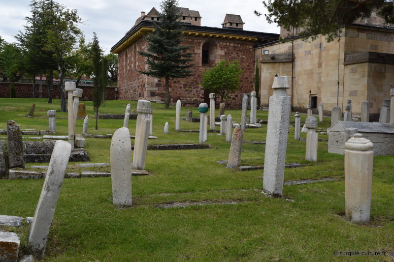 Hacibektas, cimetière